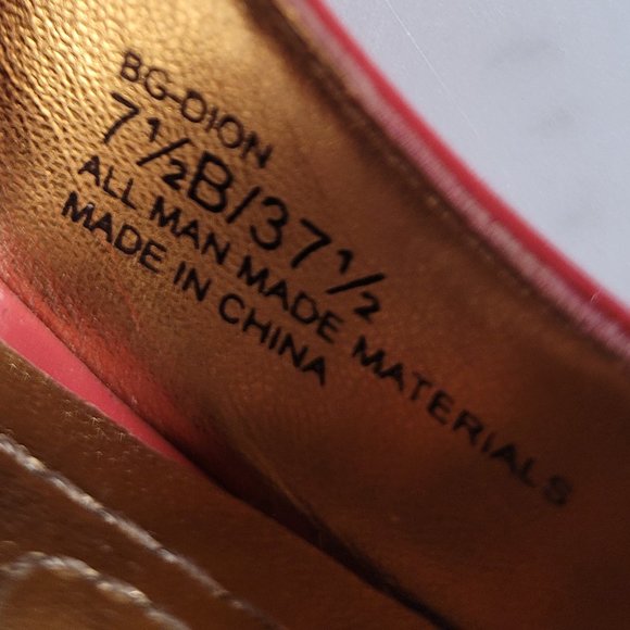 BCBGeneration Dion Patent Peep Toe Heels Size 7.5 - Picture 9 of 10